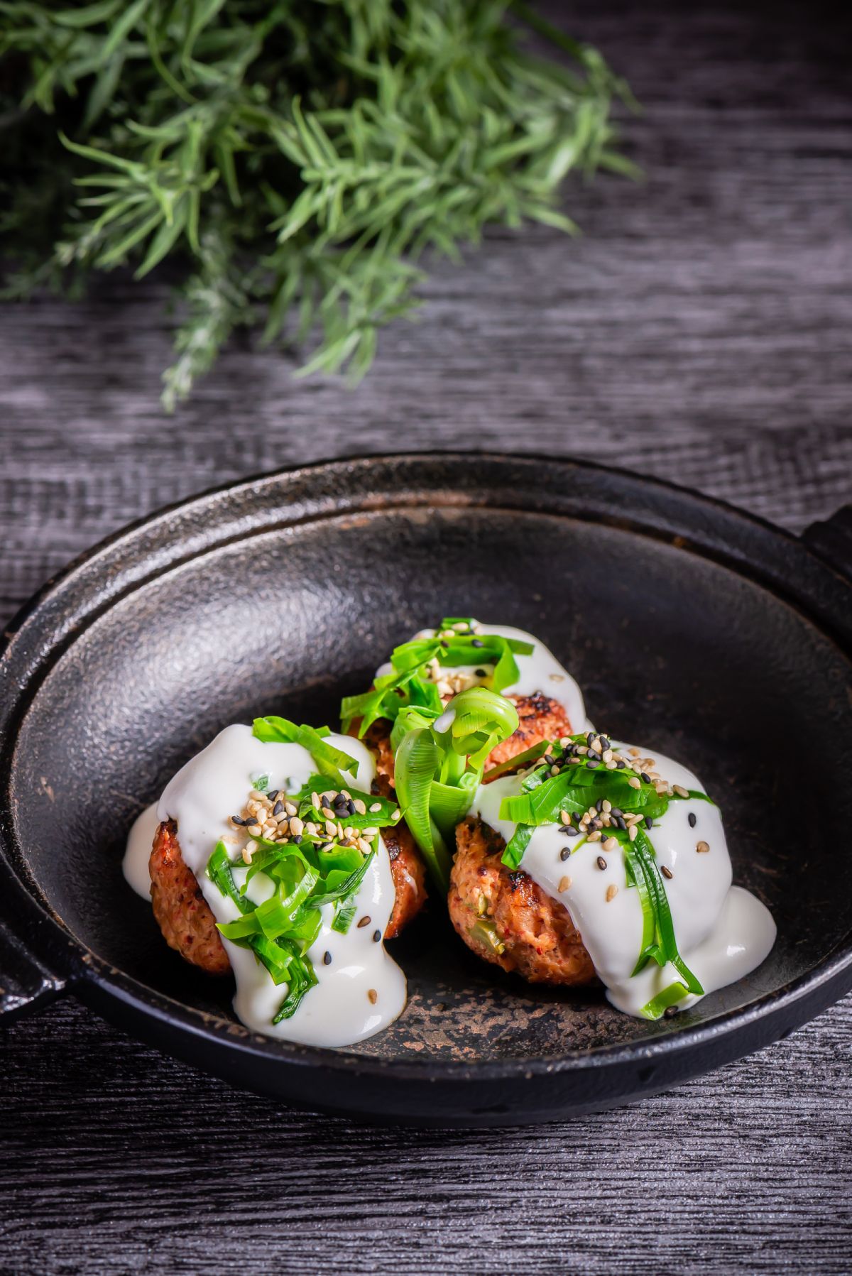 紅麴山蘇雞肉丸