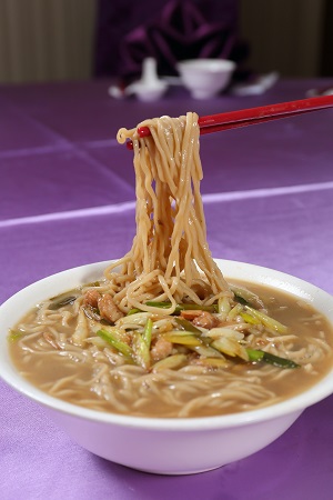 蔥開煨麵